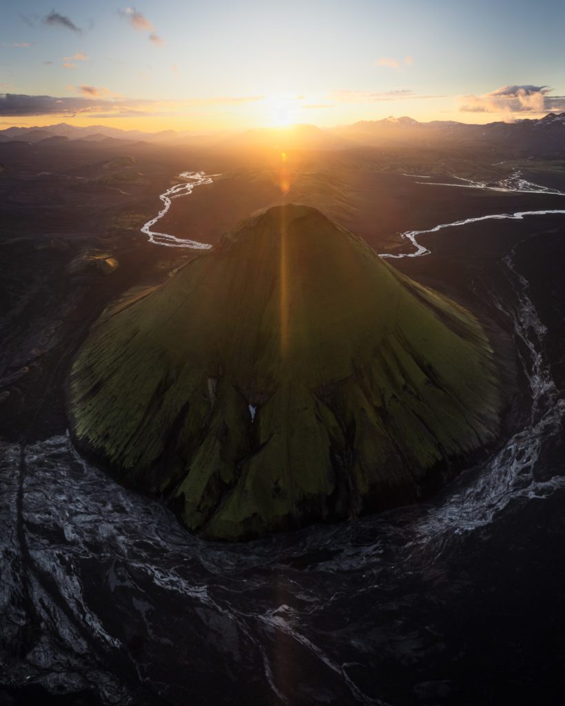 Behind the Shot - The Quest for Mælifell