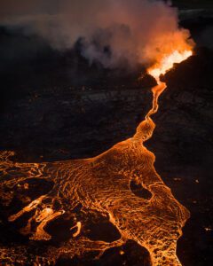 The Litli-Hrútur Eruption - A Timeline The Litli-Hrútur Eruption - A Timeline