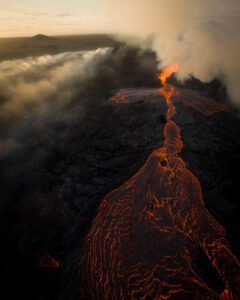 The Litli-Hrútur Eruption - A Timeline The Litli-Hrútur Eruption - A Timeline