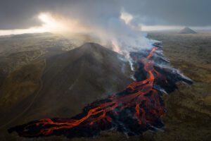 The Litli-Hrútur Eruption - A Timeline