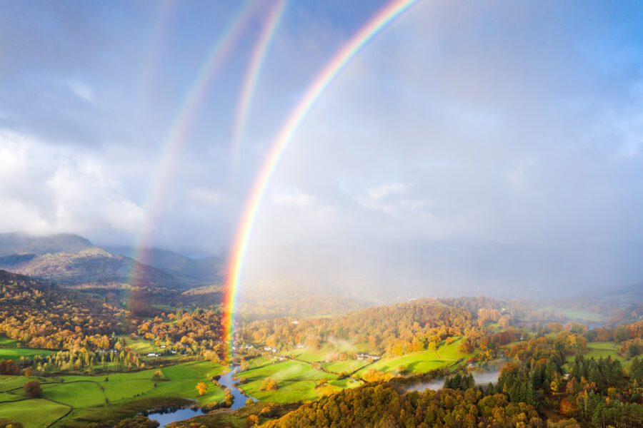 A quadruple rainbow in England