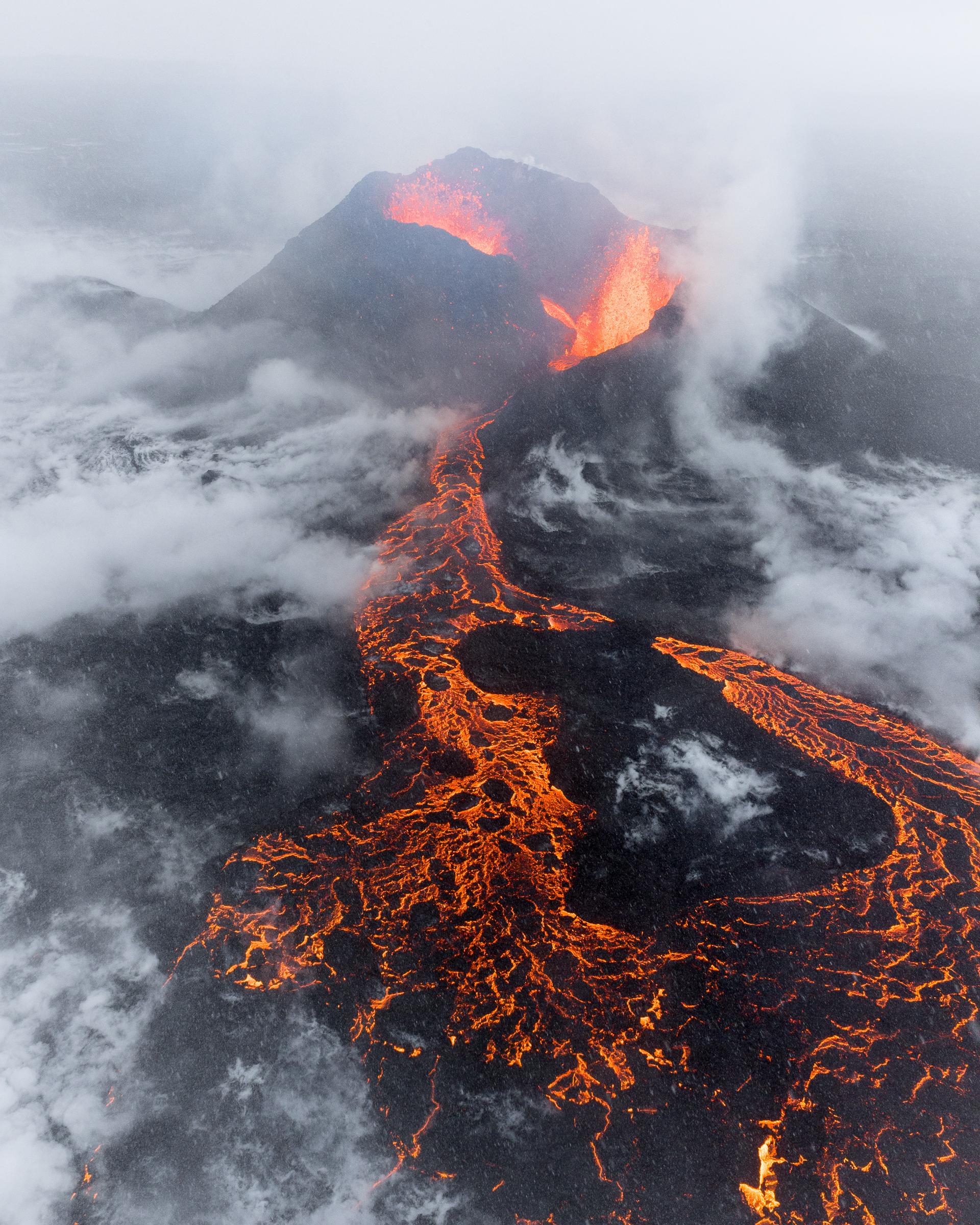 Behind The Shot - Volcanic Eruption In Iceland Engulfed In Steam