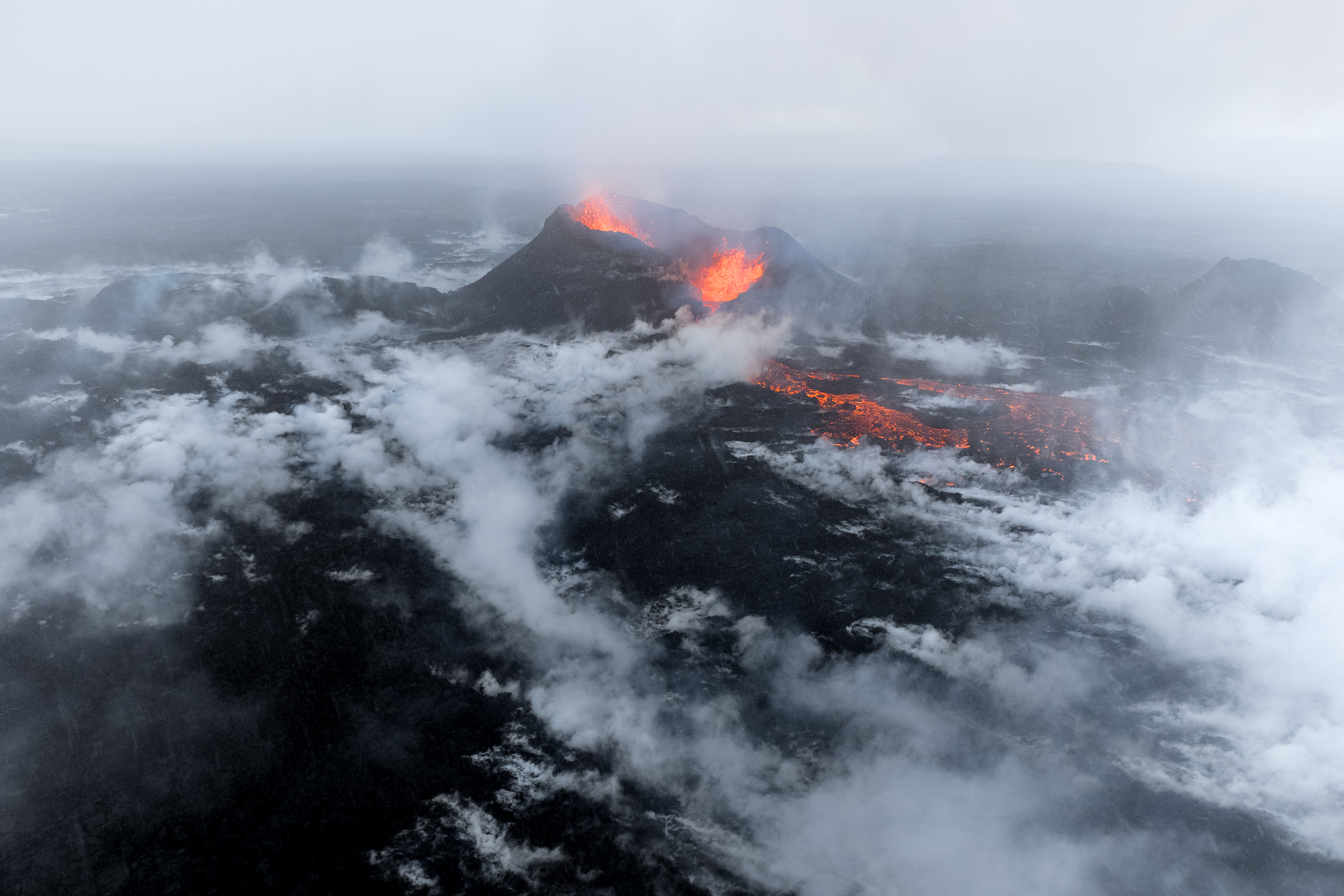 Behind The Shot - Volcanic Eruption In Iceland Engulfed In Steam